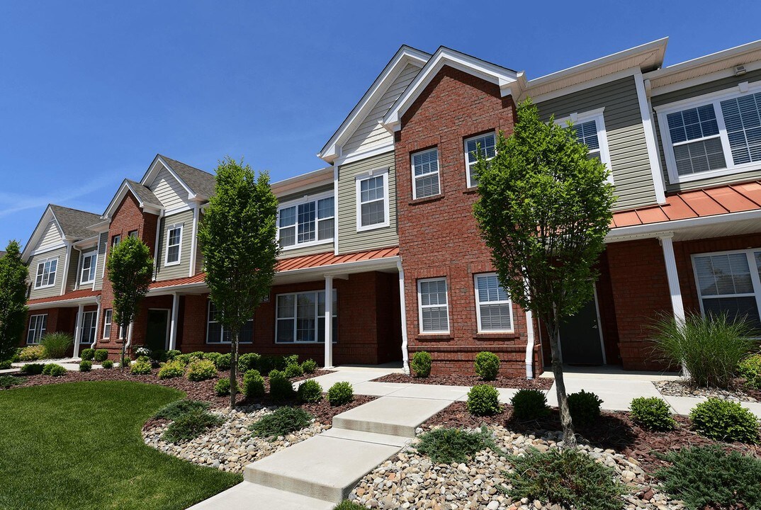 Gardens at Jackson Twenty One in Jackson, NJ - Building Photo
