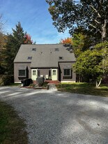 88 Ruffled Rd in Henniker, NH - Building Photo