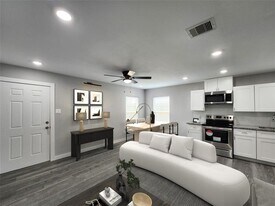 7735 Orebo St in Houston, TX - Building Photo