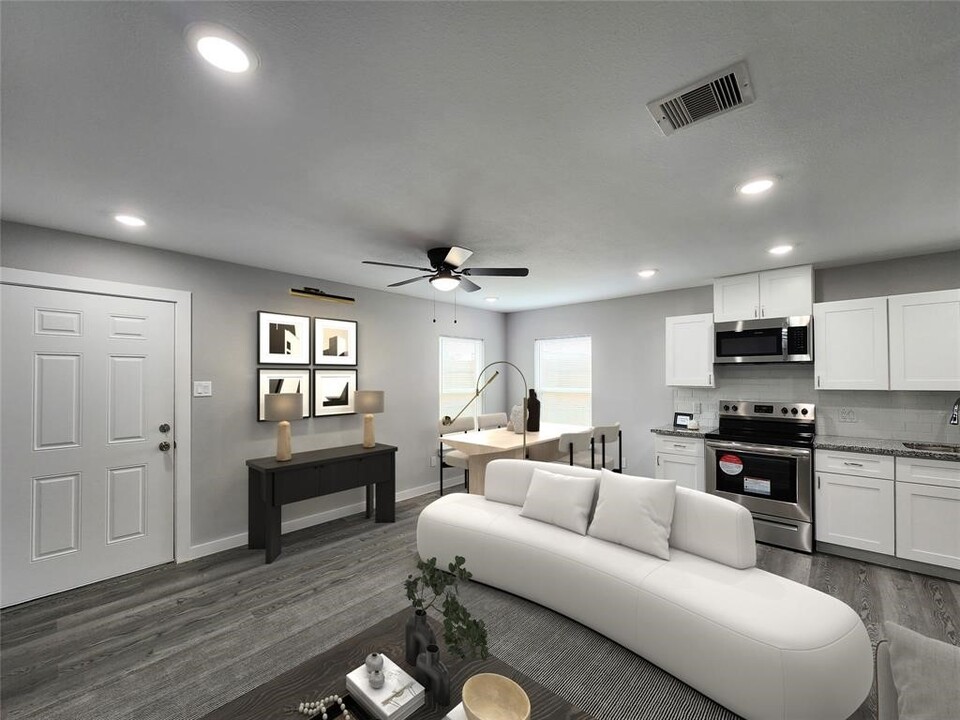 7735 Orebo St in Houston, TX - Building Photo