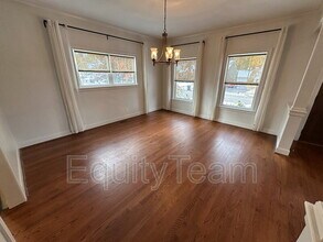 3750 Petoskey Ave in Cincinnati, OH - Building Photo - Building Photo