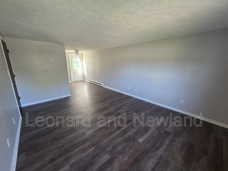 212 Patricia Dr in Byesville, OH - Building Photo