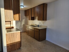 7117 Murray Ln, Unit A in Yucca Valley, CA - Building Photo - Building Photo