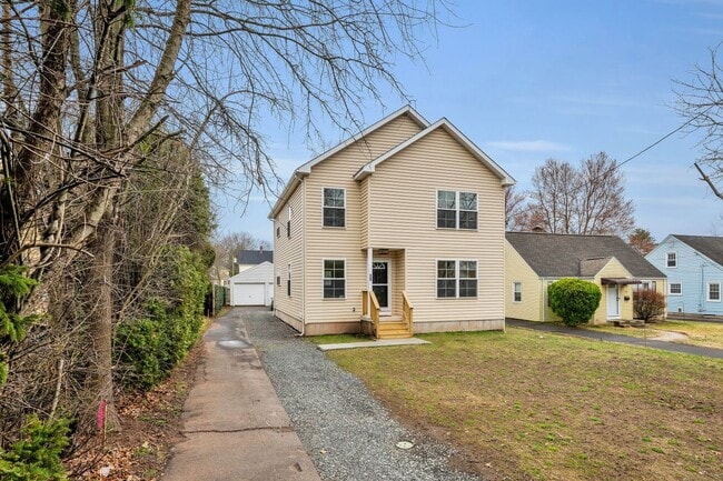property at 39 Robbins Ave