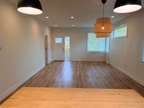 4808 SE Franklin St in Portland, OR - Building Photo - Building Photo