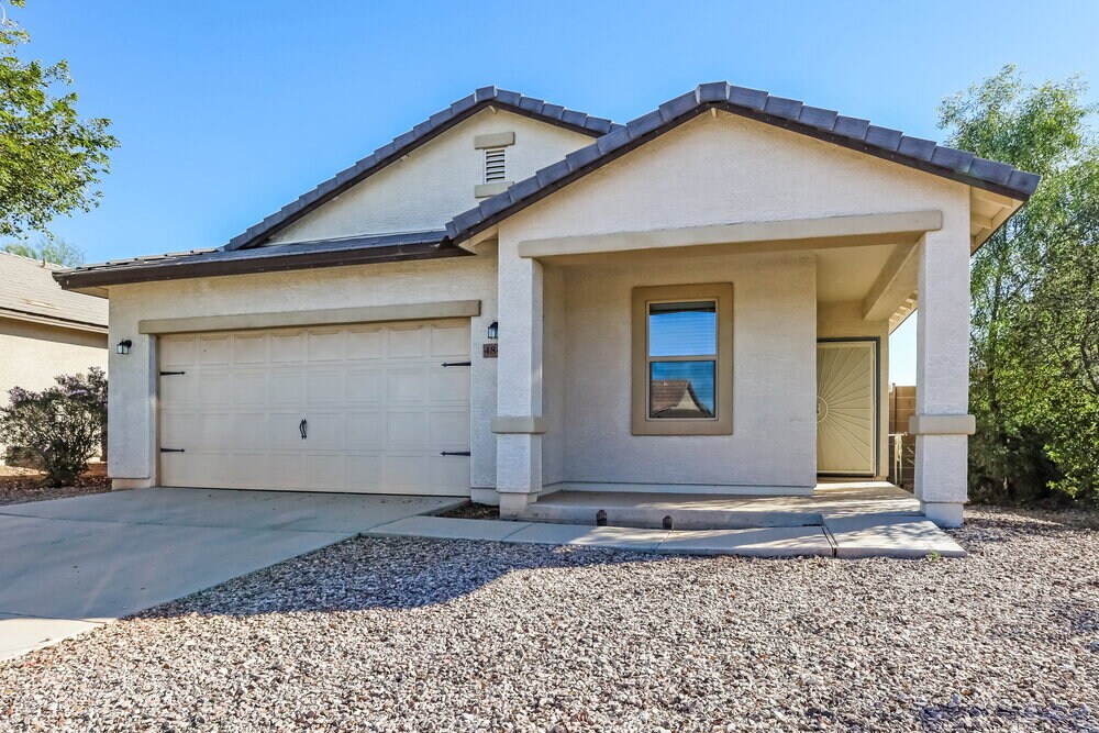 4845 S 243rd Dr in Buckeye, AZ - Foto de edificio