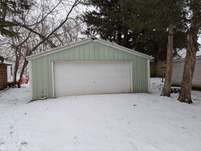 124 52nd Ave in Oelwein, IA - Building Photo - Building Photo