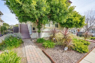 2629 Eagle Ave in Alameda, CA - Building Photo