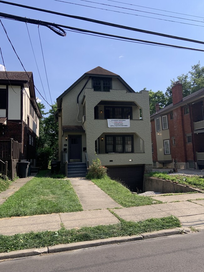 403 Probasco St