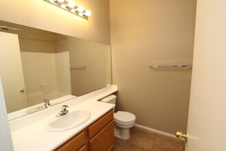 9702 W Mesa Vista Ave in Las Vegas, NV - Building Photo - Building Photo