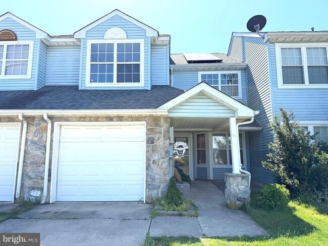 property at 44 Pondview Ln