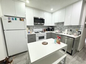 82 Hammond St, Unit 2 in Boston, MA - Building Photo