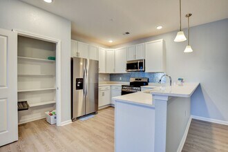 1720 Vankar Dr in Virginia Beach, VA - Building Photo - Building Photo