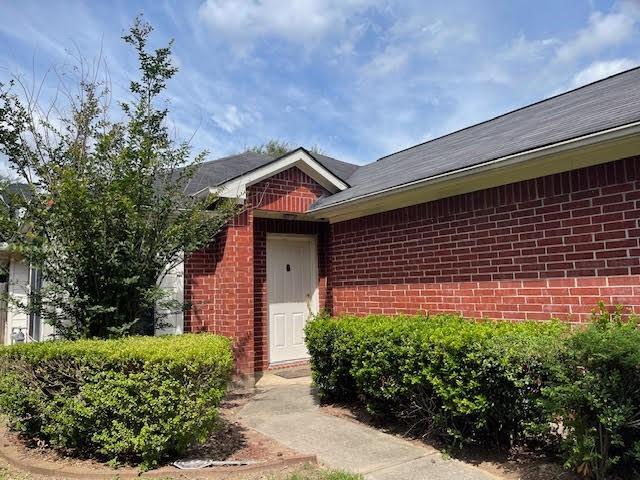 18311 Beaverdell Dr