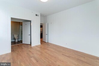 507 S 8th St in Philadelphia, PA - Building Photo - Building Photo
