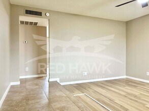 1549 E Diamond Ave in Mesa, AZ - Building Photo - Building Photo