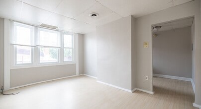 Fallowfield Apartments in Beechview, PA - Building Photo - Building Photo