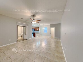 1860 Cayman Cove Cir in St. Cloud, FL - Building Photo - Building Photo