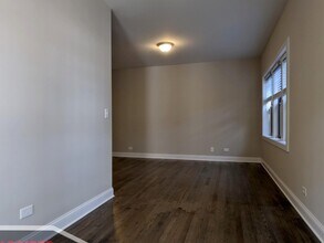 3407 W Fullerton Ave in Chicago, IL - Building Photo - Building Photo