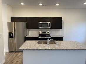 1423 Ben Park Way in Grayson, GA - Building Photo - Building Photo