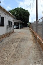 925 9th Ave in Honolulu, HI - Foto de edificio - Building Photo