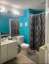 8460 Village Edge Cir, Unit 1 in Ft. Myers, FL - Building Photo