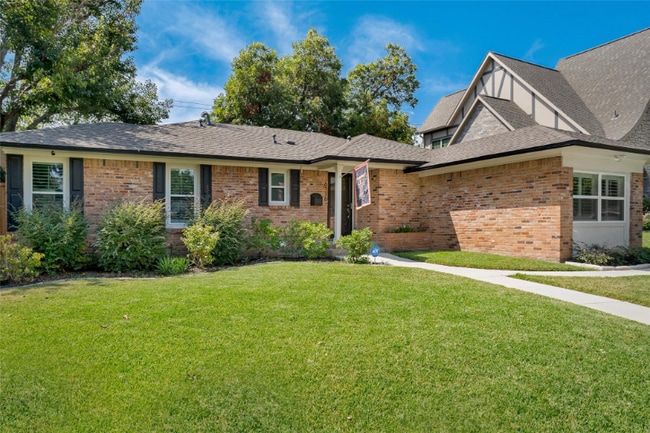 property at 6116 St Moritz Ave