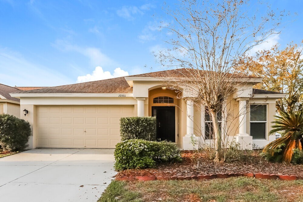 10501 Egret Haven Ln in Riverview, FL - Building Photo