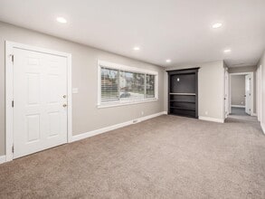 2475 Swansea Rd in Columbus, OH - Building Photo - Building Photo