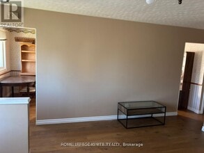 543 Glendene Crescent in Waterloo, ON - Building Photo - Building Photo