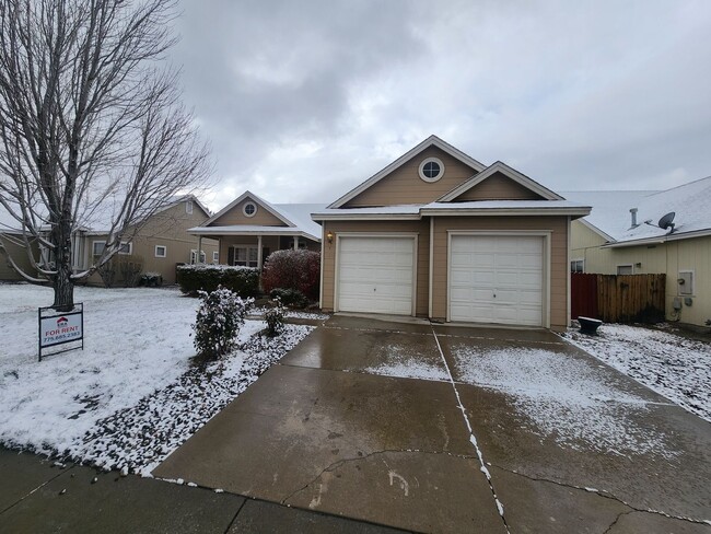 11810 Lone Desert Dr in Reno, NV - Foto de edificio - Building Photo