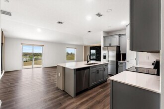 946 Laurel Vw Wy in Groveland, FL - Building Photo - Building Photo