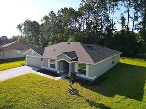 117 Patric Dr in Palm Coast, FL - Building Photo - Building Photo