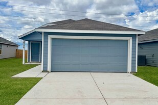 9178 Trails End in Seguin, TX - Building Photo