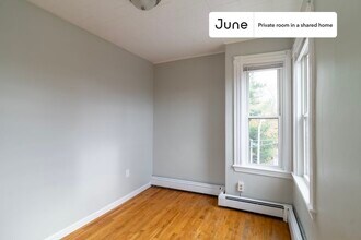 Private bedroom in 4 bed/1 bath Home in Boston, MA - Building Photo - Building Photo