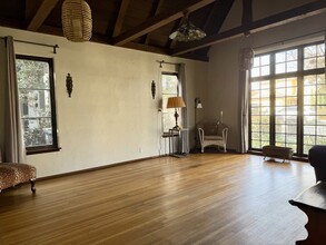 4306 E Colorado St in Long Beach, CA - Building Photo - Building Photo