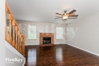 180 Pheasant Point Blvd in O'Fallon, MO - Building Photo - Building Photo