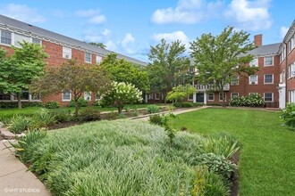 338 Ridge Ave, Unit 3 in Evanston, IL - Foto de edificio - Building Photo