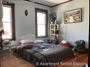 40 Minnesota Ave, Unit 2 in Somerville, MA - Building Photo - Building Photo