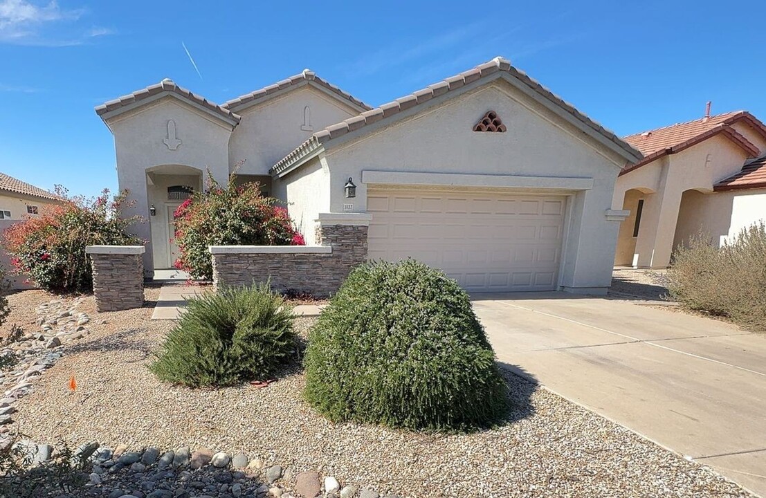 1032 S Roanoke St in Gilbert, AZ - Building Photo