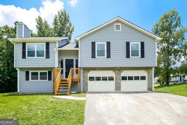 property at 2498 Winding Creek Dr