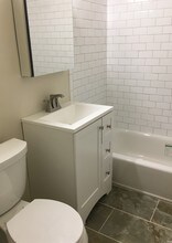 10631 Weymouth St, Unit Apartment 203 in Bethesda, MD - Building Photo - Building Photo