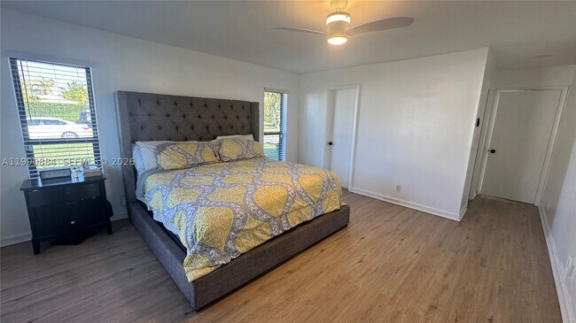 property at 4905 Bayberry Ln