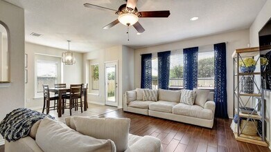 26207 Lost Creek Way in Boerne, TX - Building Photo - Building Photo