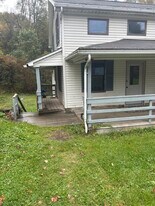 432 Spring St, Unit 3 in Groton, NY - Building Photo