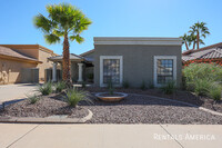 9279 E Aster Dr in Scottsdale, AZ - Foto de edificio - Building Photo