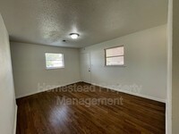 6308 S Lindsay Ave photo'