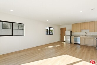 2836 Marsh St in Los Angeles, CA - Building Photo - Building Photo
