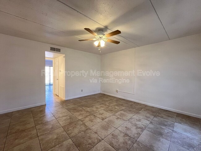 7110 E Continental Dr in Scottsdale, AZ - Building Photo - Building Photo