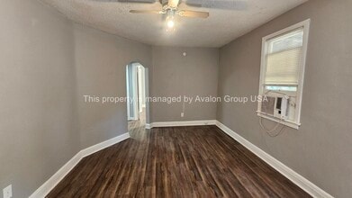 4066 Walnut St in Jacksonville, FL - Building Photo - Building Photo